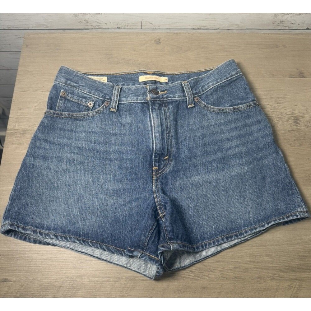 Levis Premium 80's Mom Shorts Jean Denim Blue Size 29 Women’s High Waisted